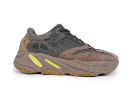 Yeezy  Boost 700  Sneakers - Men s 9 Online Sale