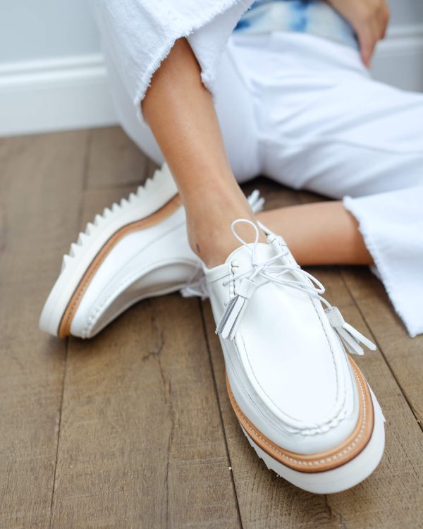 Grenson Beryl derby in white rub Discount