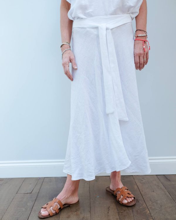 V Raleigh skirt in white Fashion