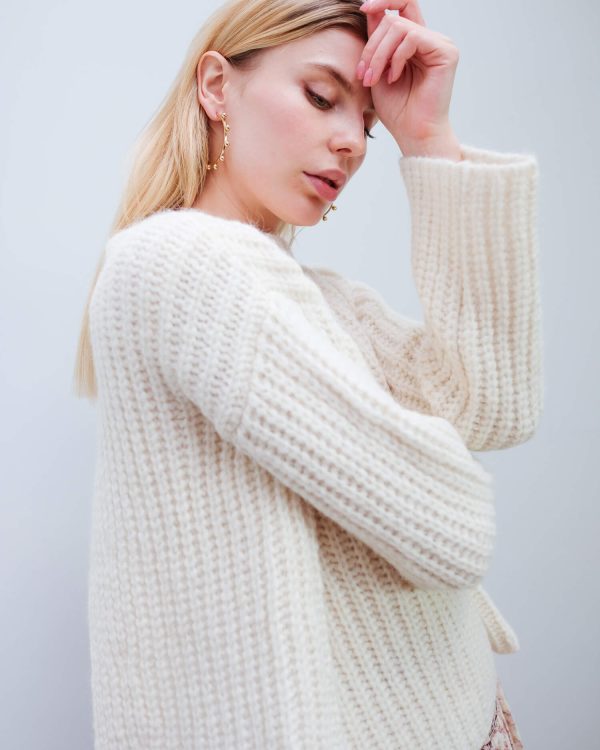 BMB Nosema knit in soft white on Sale