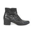 Saint Laurent Ankle Boots - Women s 37 For Sale