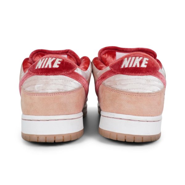 Nike x StrangeLove  SB Dunk Low  Sneakers - Men s 44 Online Sale