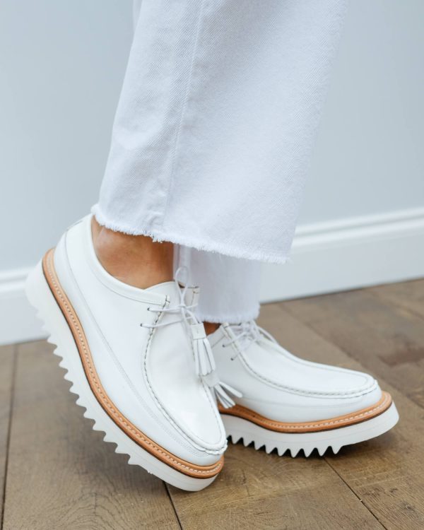 Grenson Beryl derby in white rub Discount